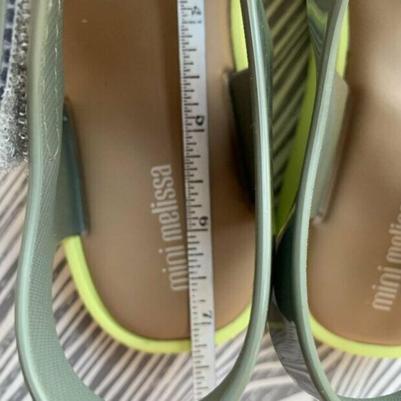 Mini Melissa Fruit land Avocado 12 NWT - Picture 9 of 10